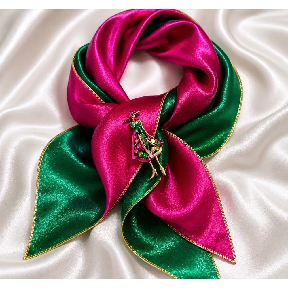 Vintage Style Fashion Lady Brooch Pin Enamel Rhinestone Pink Green Gold Tone